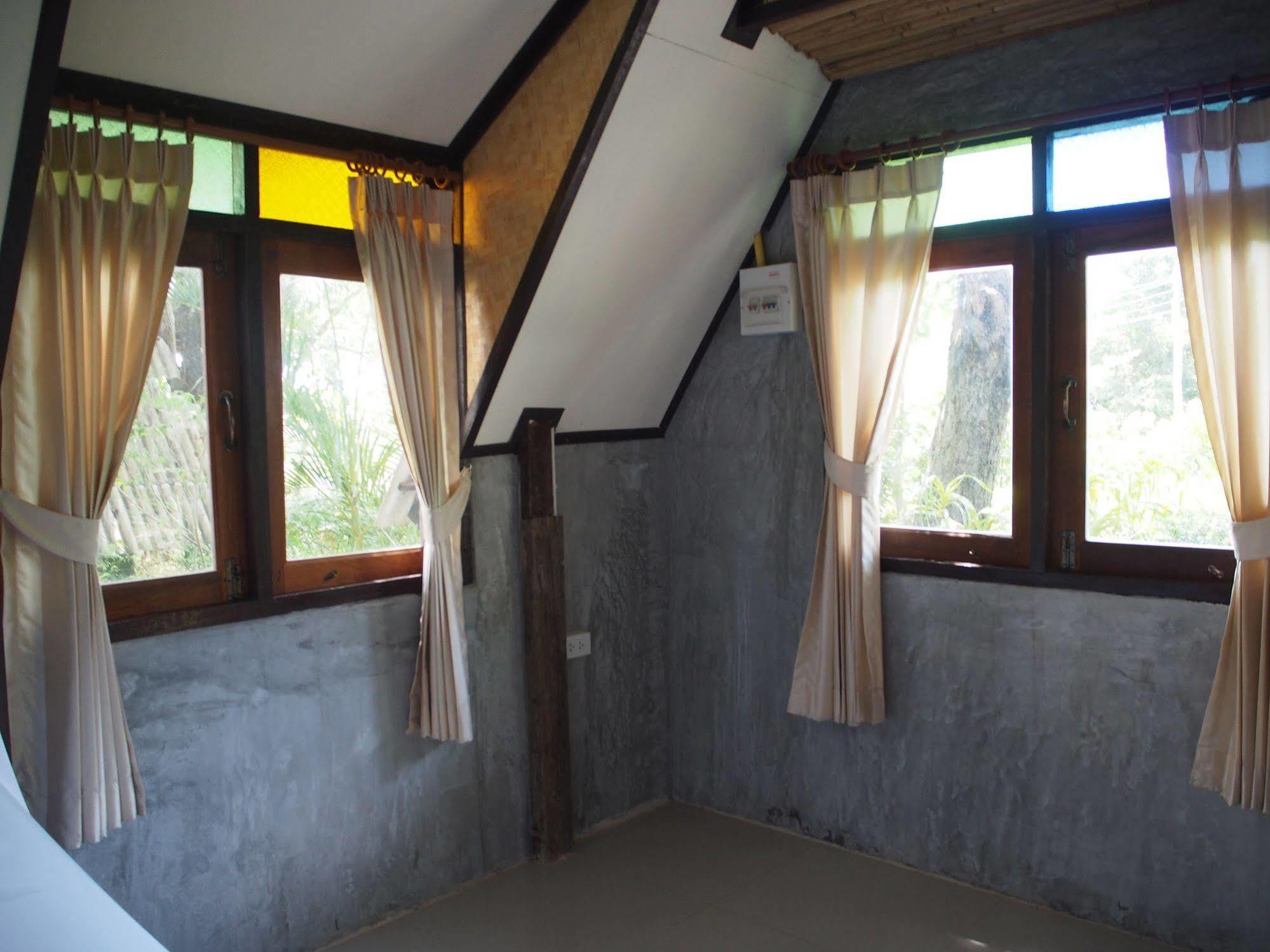 Lanta Happy Hill Hotell Ko Lanta Eksteriør bilde